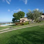 Vakantiehuis Luxury Overlooking Valley