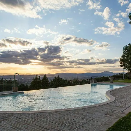 بيت للعطل Luxury Villa Overlooking Assisi Valley