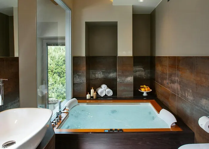 Luxury Overlooking Valley Feriehus *