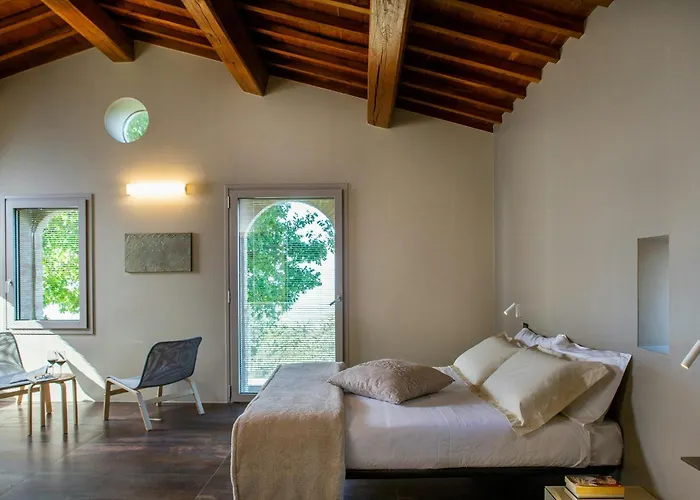 Luxury Overlooking Valley