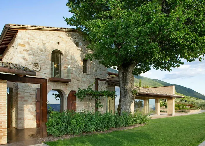 Luxury Overlooking Valley * Assisi